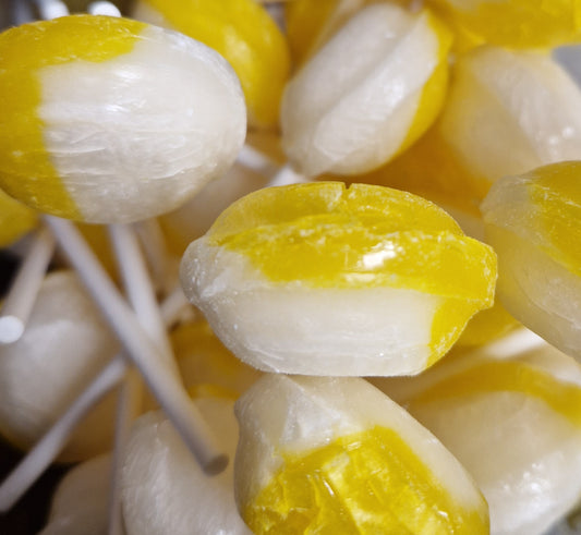Lemon Meringue Mega Lolly